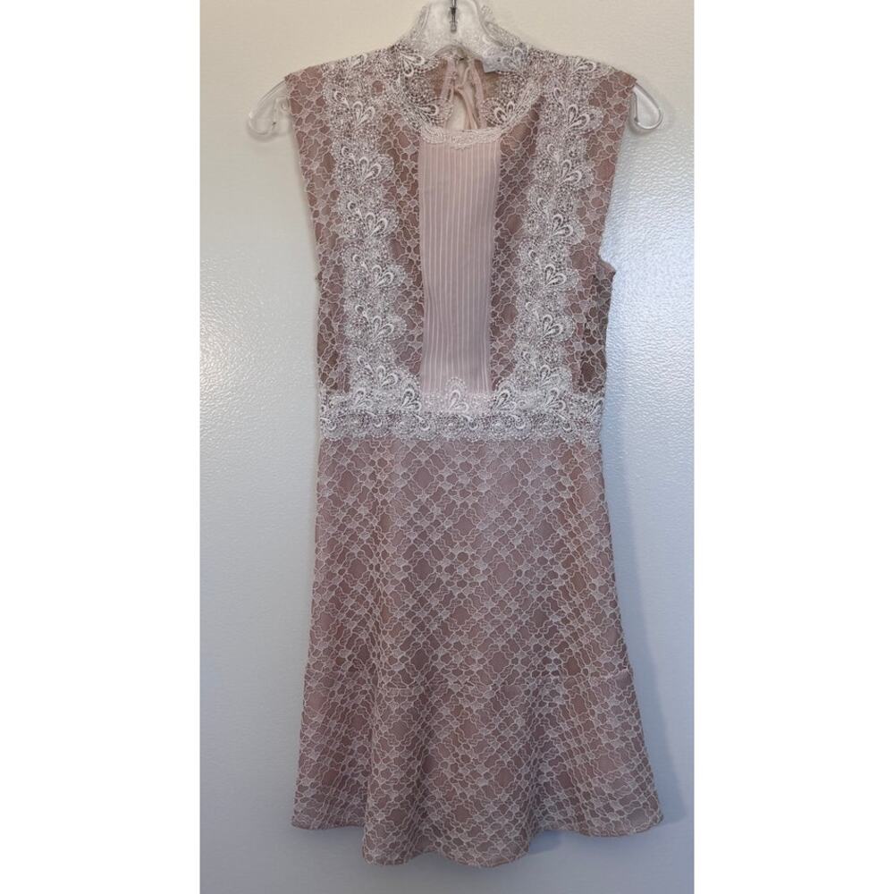 Sandro Paris "Peaches" Lace Mini Dress in Beige/Pink Size 1 (US Small) - Picture 5 of 7